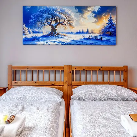 Penzion U Lípy Rovecne